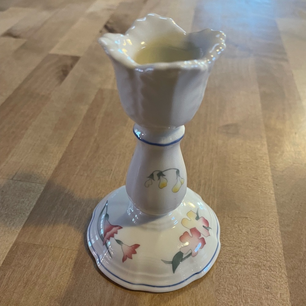 Villeroy & Boch Candlestick Riveria Collection 5” Pink Yellow Tulip Shaped White - Picture 4 of 16